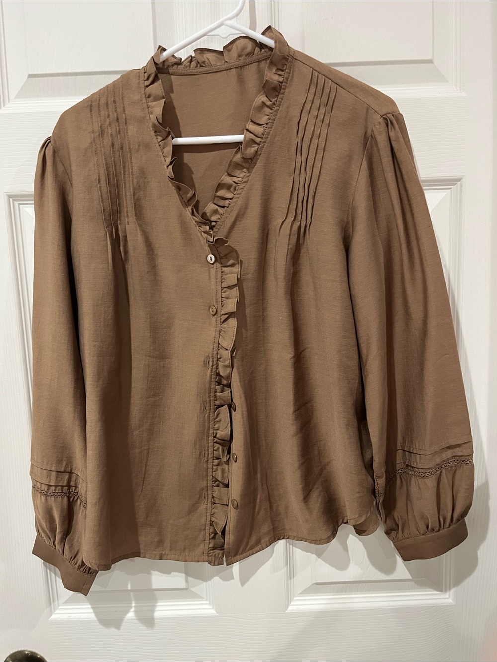 Sleepy Bunny Women’s SzS Chestnut Brown Ruffle V-Neck Semi Sheer Blouse